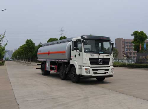 東風小三軸18-21立方專威牌HTW5250GYYESC型運油車