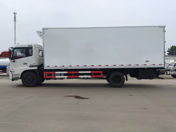 �|�L���\7.8�����܇