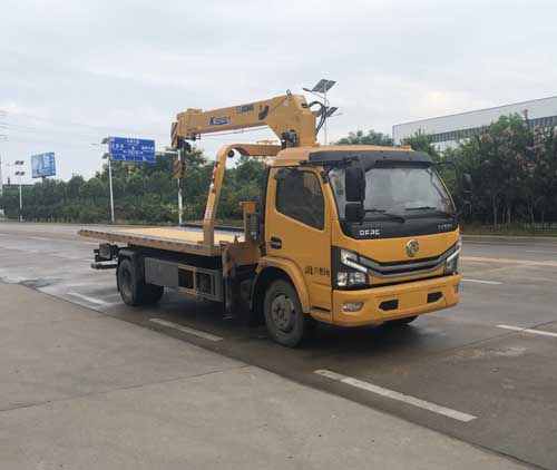 專威牌HTW5121TQZDE6型清障車